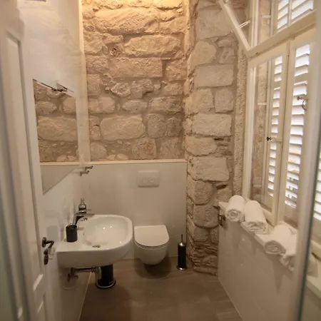 Cava Appartement *